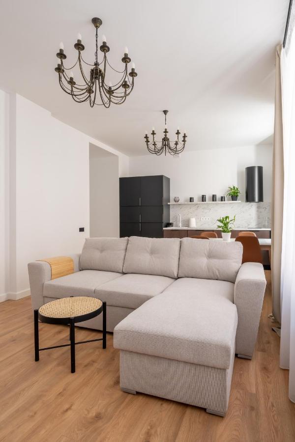 Spacious 1-Bedroom Apartment In The Heart Of Old Town Riga Eksteriør billede