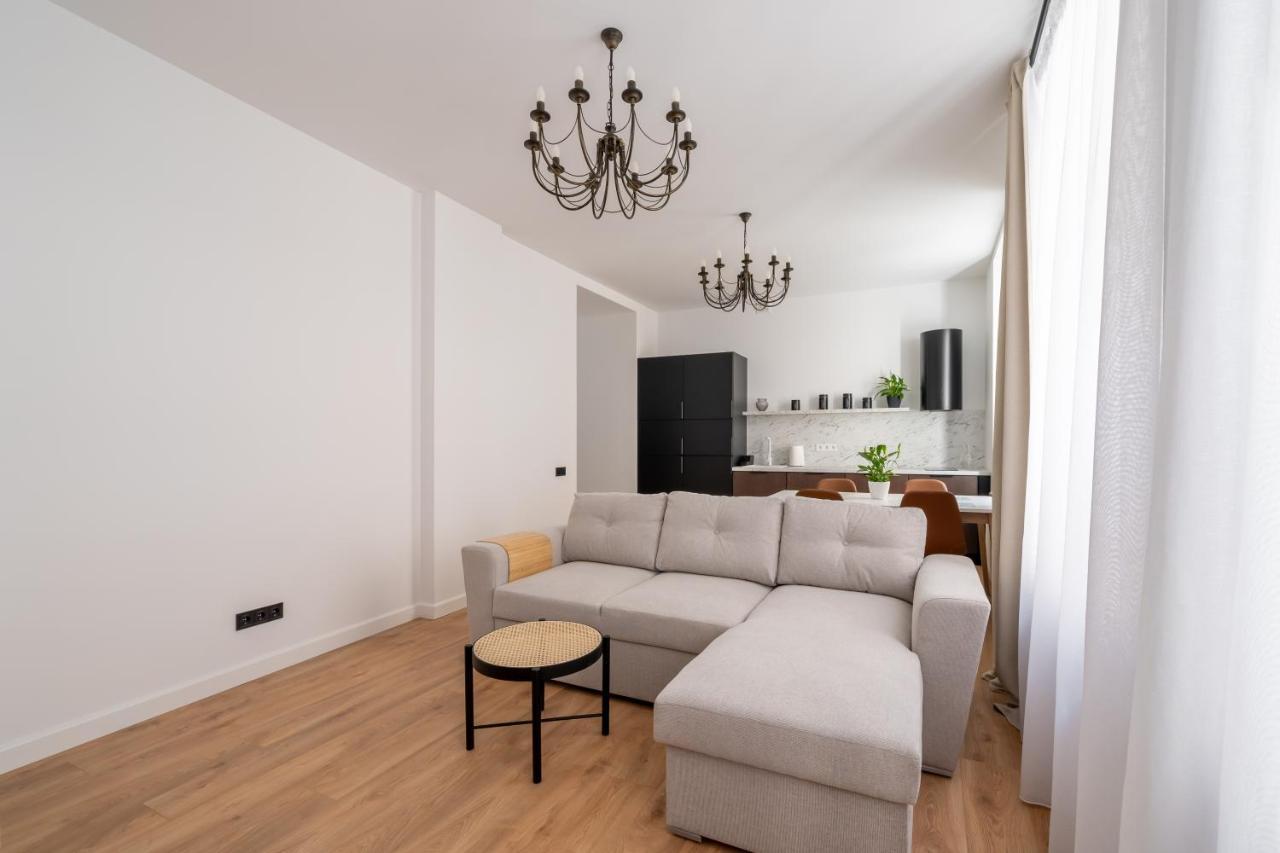Spacious 1-Bedroom Apartment In The Heart Of Old Town Riga Eksteriør billede